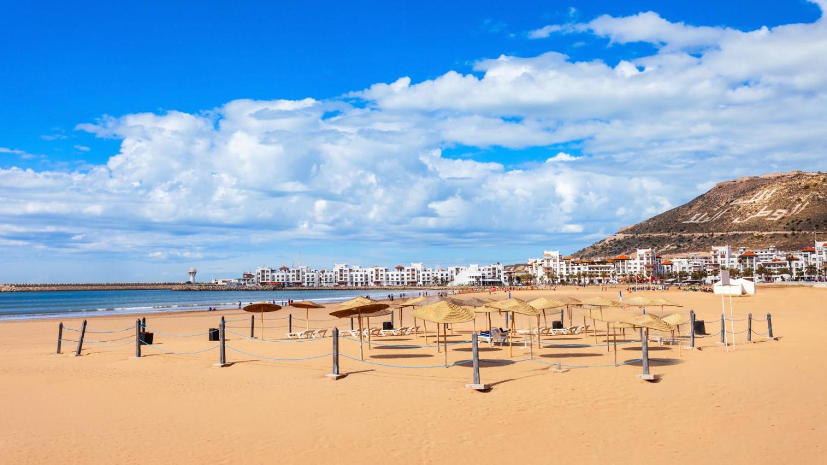 Central Panoramic View In Agadir Bay, Big Terrace, Pools, Wifi, Parking Apartamento Exterior foto