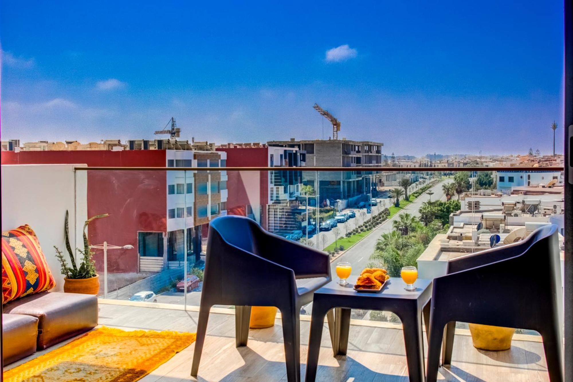 Central Panoramic View In Agadir Bay, Big Terrace, Pools, Wifi, Parking Apartamento Exterior foto